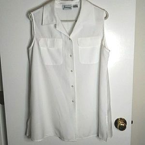 Joanna White Sleeveless Blouse. Size M